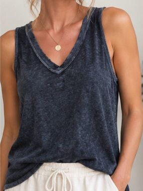 Free People We The Free Breezy Burnout Tank size medium